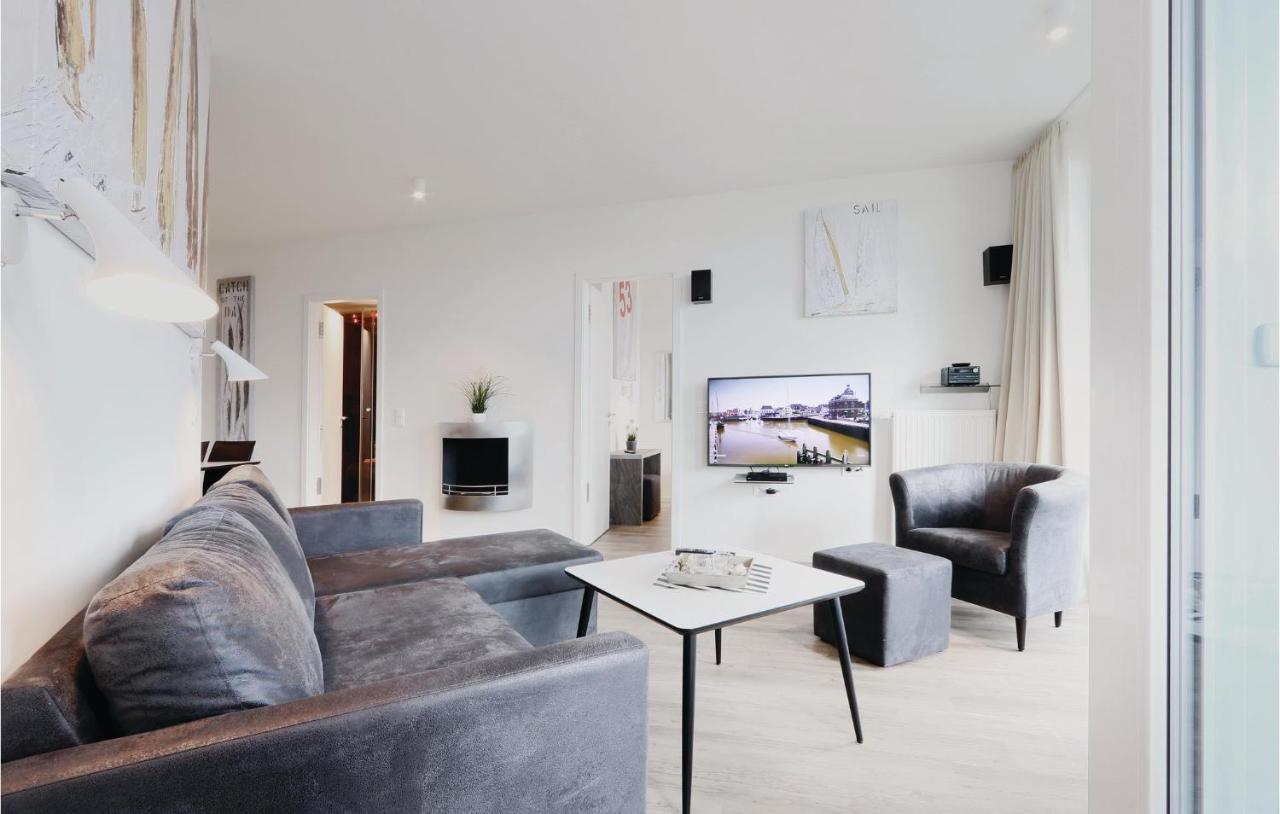 Amazing Apartment In Luebeck Travemuende With Sauna Extérieur photo