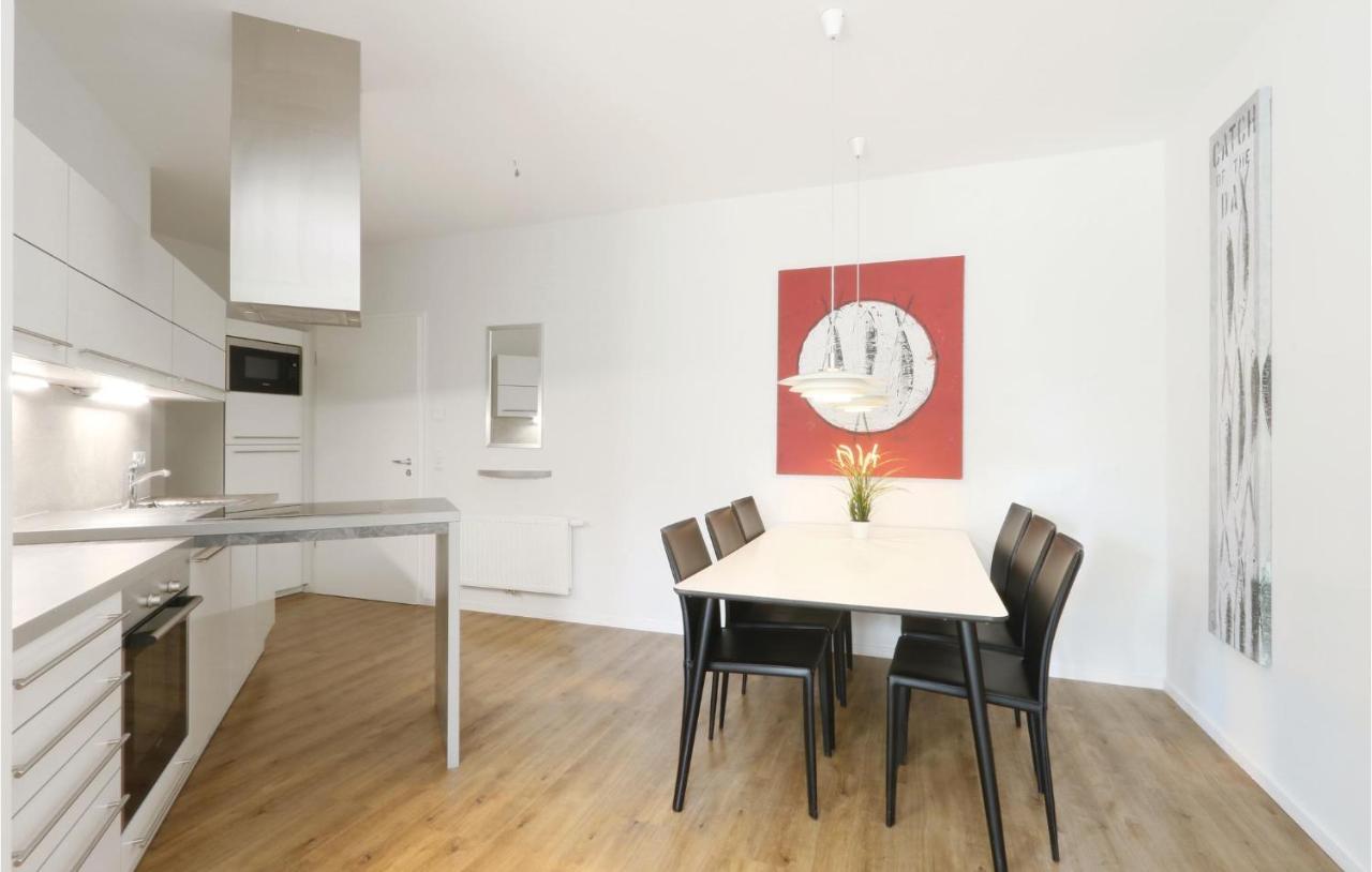 Amazing Apartment In Luebeck Travemuende With Sauna Extérieur photo