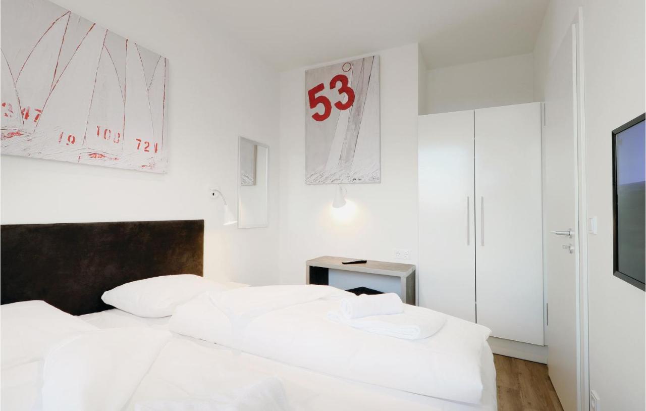 Amazing Apartment In Luebeck Travemuende With Sauna Extérieur photo