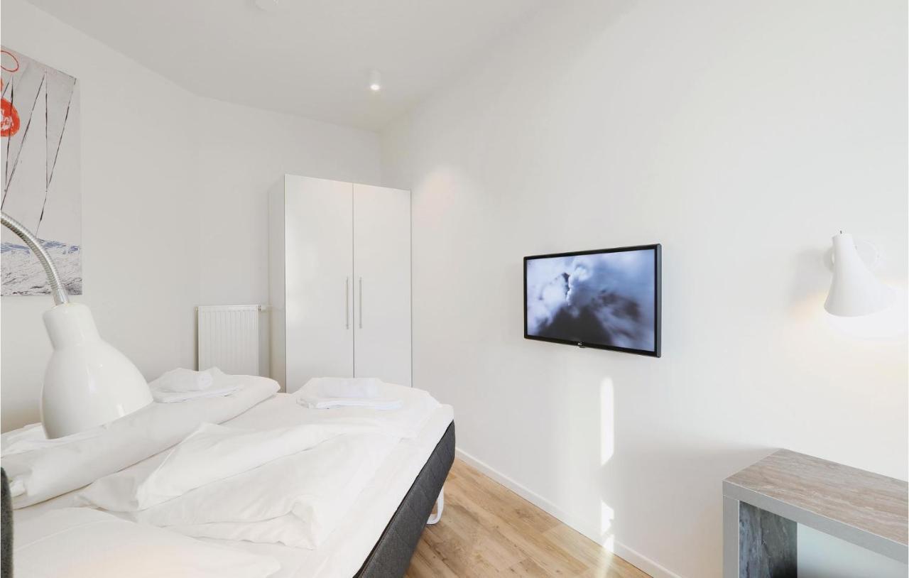 Amazing Apartment In Luebeck Travemuende With Sauna Extérieur photo